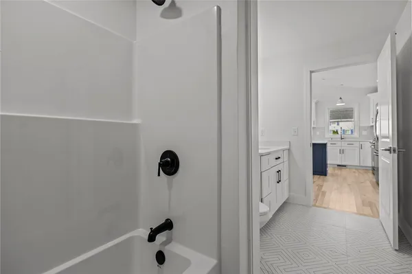 $529,900 | 700 Sandy Lane, Unit 3, Warwick, RI 02889