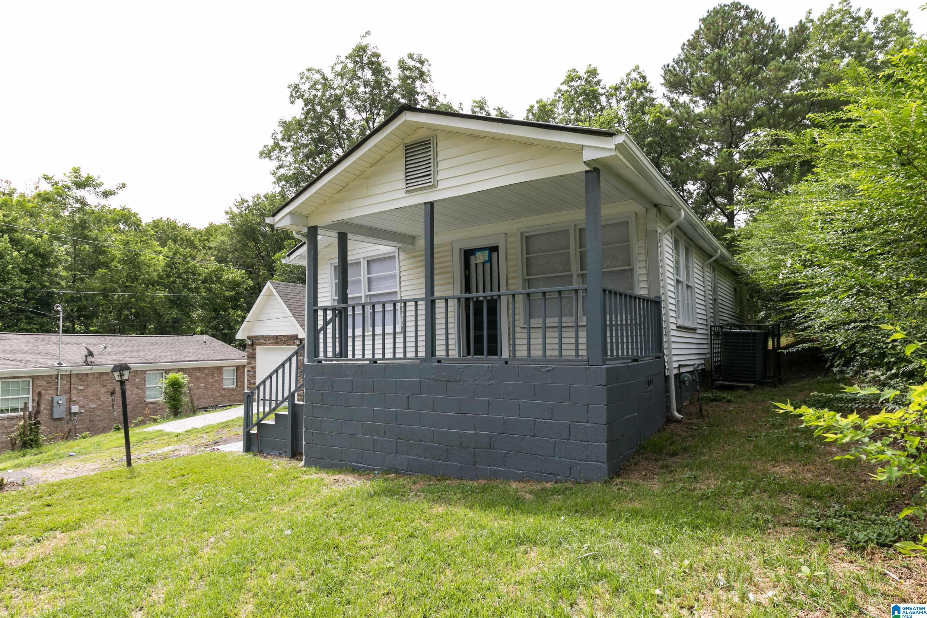 7635 Cahaba Avenue Leeds, AL 35094 - Photo 2 of 29