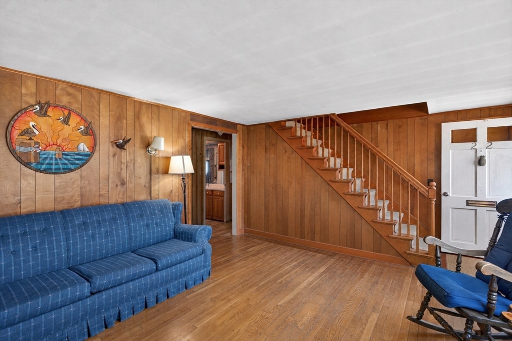 22 Myrtle Avenue Acushnet, MA 02743 - Photo 10 of 31