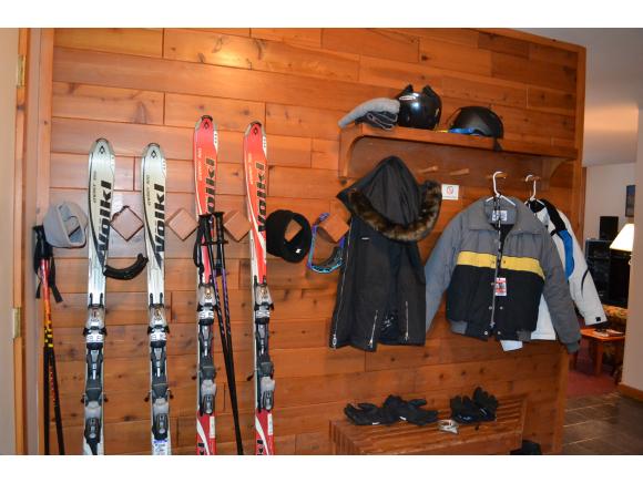 534 East Mountain Road, Unit 8 Killington, VT 05751 - Photo 16 of 17 Gallery Image 16