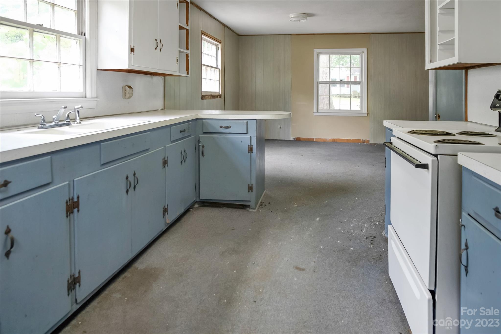 826 Kings Road Shelby, NC 28150 - Photo 13 of 25 Gallery Image 13