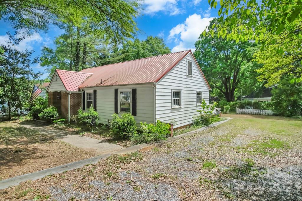 826 Kings Road Shelby, NC 28150 - Photo 23 of 25 Gallery Image 23