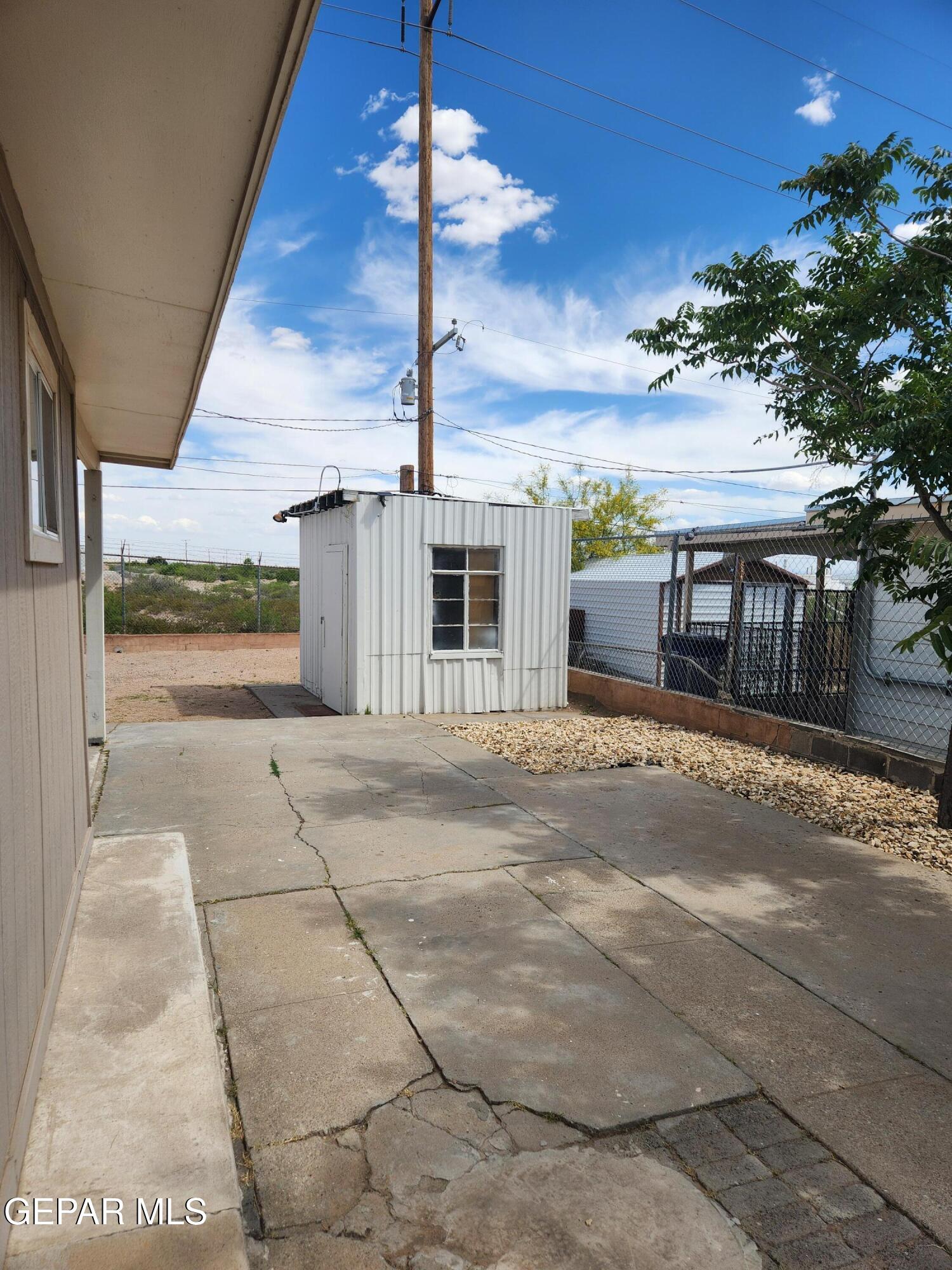 1130 Marlow Road El Paso, TX 79905 - Photo 16 of 18 20260421_152119