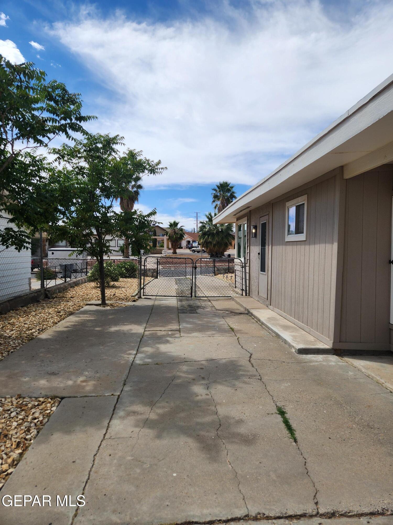 1130 Marlow Road El Paso, TX 79905 - Photo 17 of 18 20260421_152138