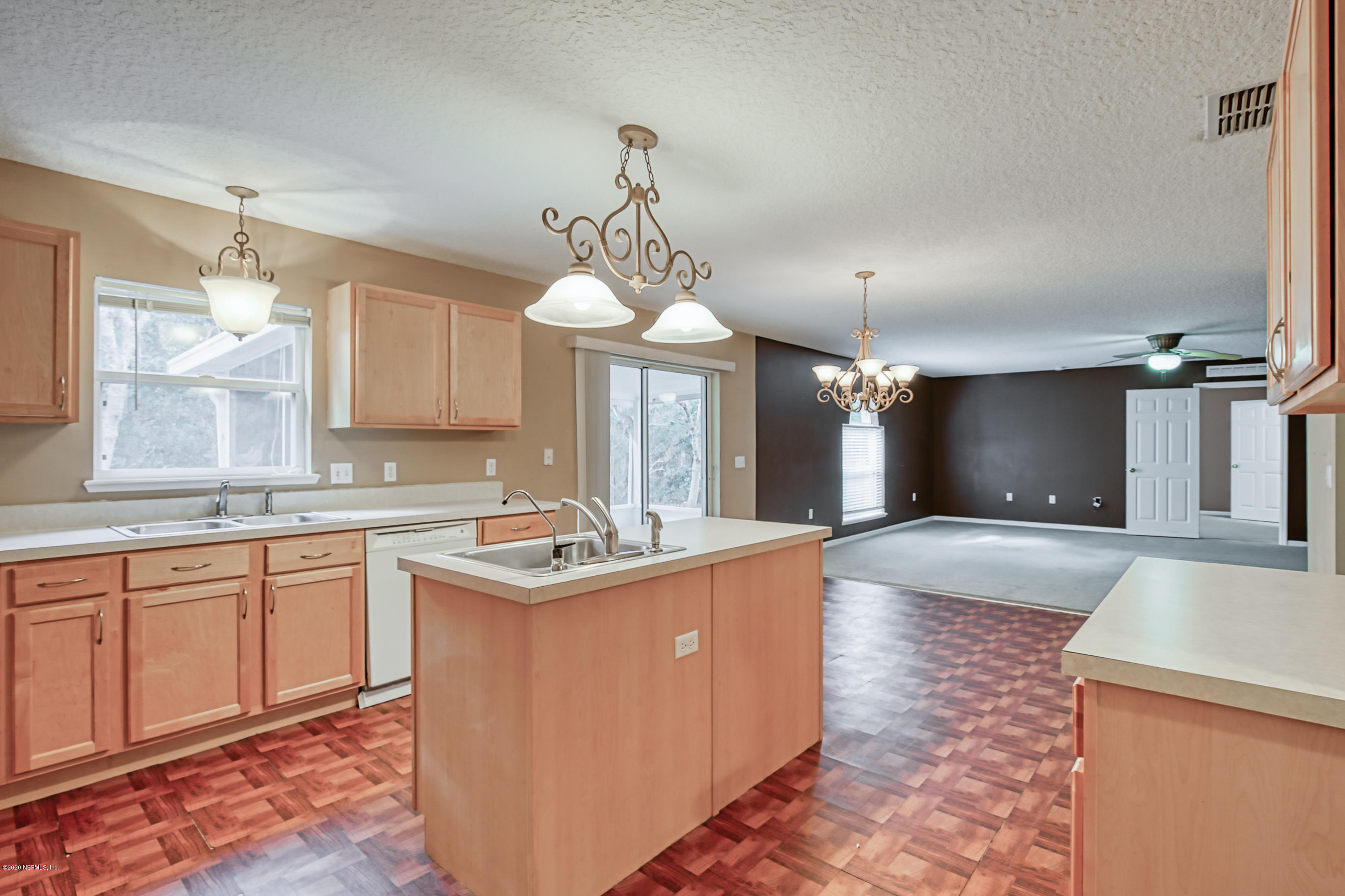 76235 Longleaf Loop Yulee, FL 32097 - Photo 12 of 29 kitchen