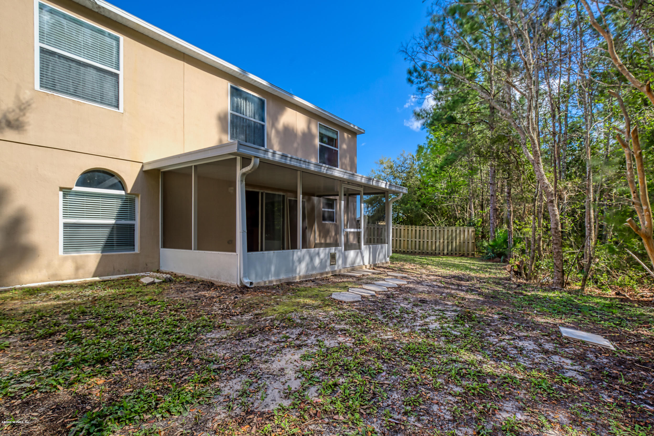 76235 Longleaf Loop Yulee, FL 32097 - Photo 25 of 29 backyard