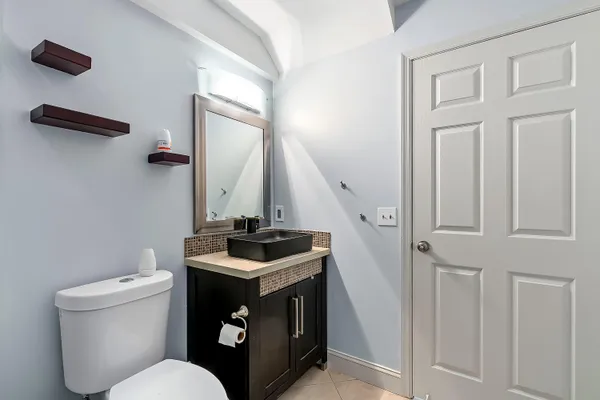 $264,700 | 326 West Pine Street, Lantana, FL 33462