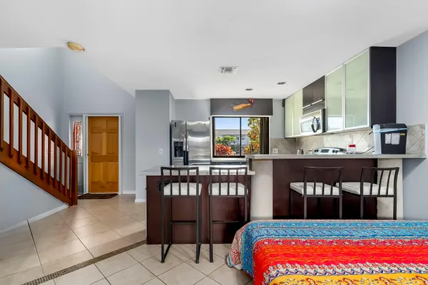$264,700 | 326 West Pine Street, Lantana, FL 33462