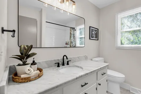 $685,000 | 1502 Candlewood Drive, Mount Pleasant, SC 29464