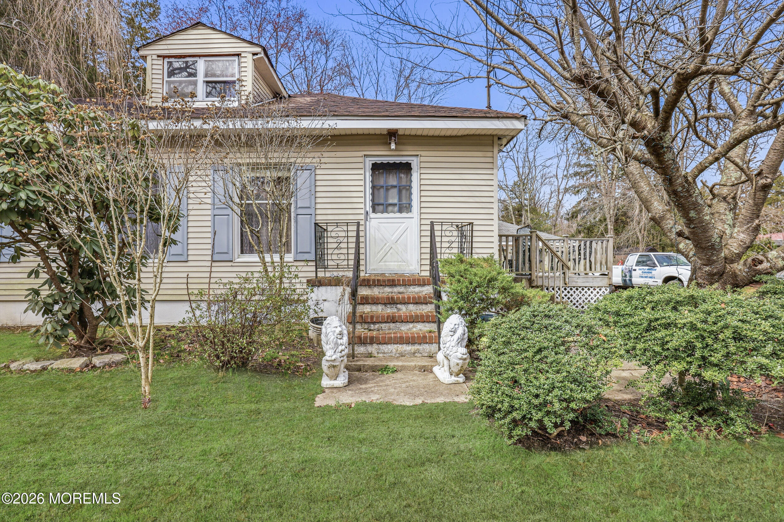 376 Cook Road Jackson, NJ 08527 - Photo 4 of 40 4_img_3892