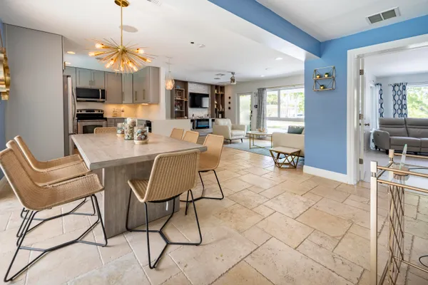 $924,900 | 5930 Northeast 21st Lane, Fort Lauderdale, FL 33308