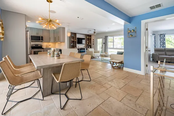 $924,900 | 5930 Northeast 21st Lane, Fort Lauderdale, FL 33308