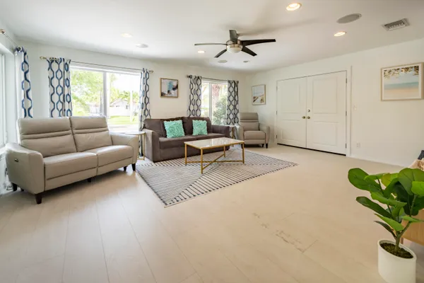 $924,900 | 5930 Northeast 21st Lane, Fort Lauderdale, FL 33308