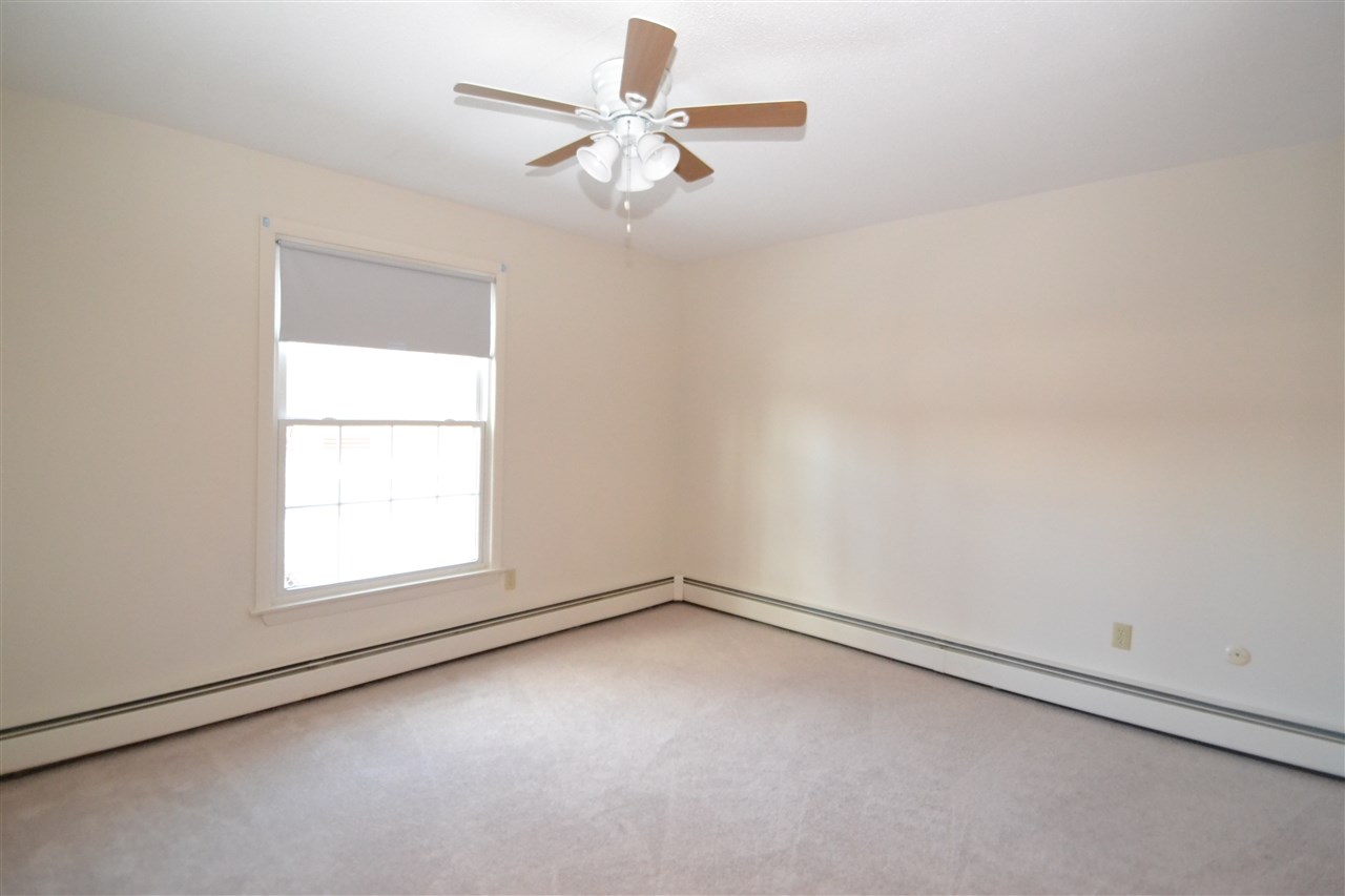 89 Winnacunnet Road, Unit 5 Hampton, NH 03842 - Photo 11 of 14 Gallery Image 11
