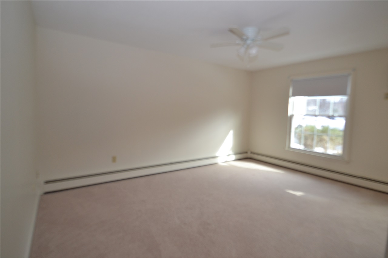 89 Winnacunnet Road, Unit 5 Hampton, NH 03842 - Photo 9 of 14 Gallery Image 9