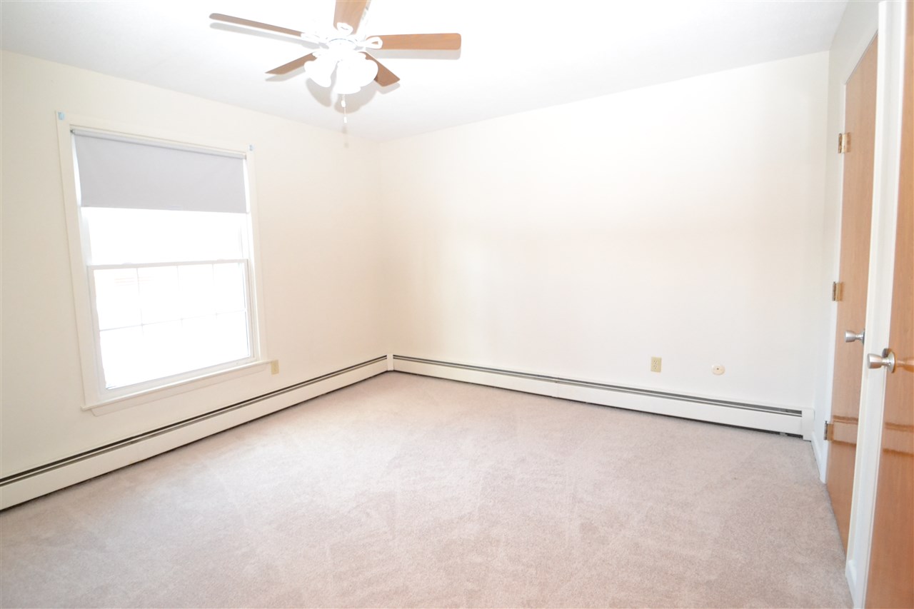89 Winnacunnet Road, Unit 5 Hampton, NH 03842 - Photo 10 of 14 Gallery Image 10