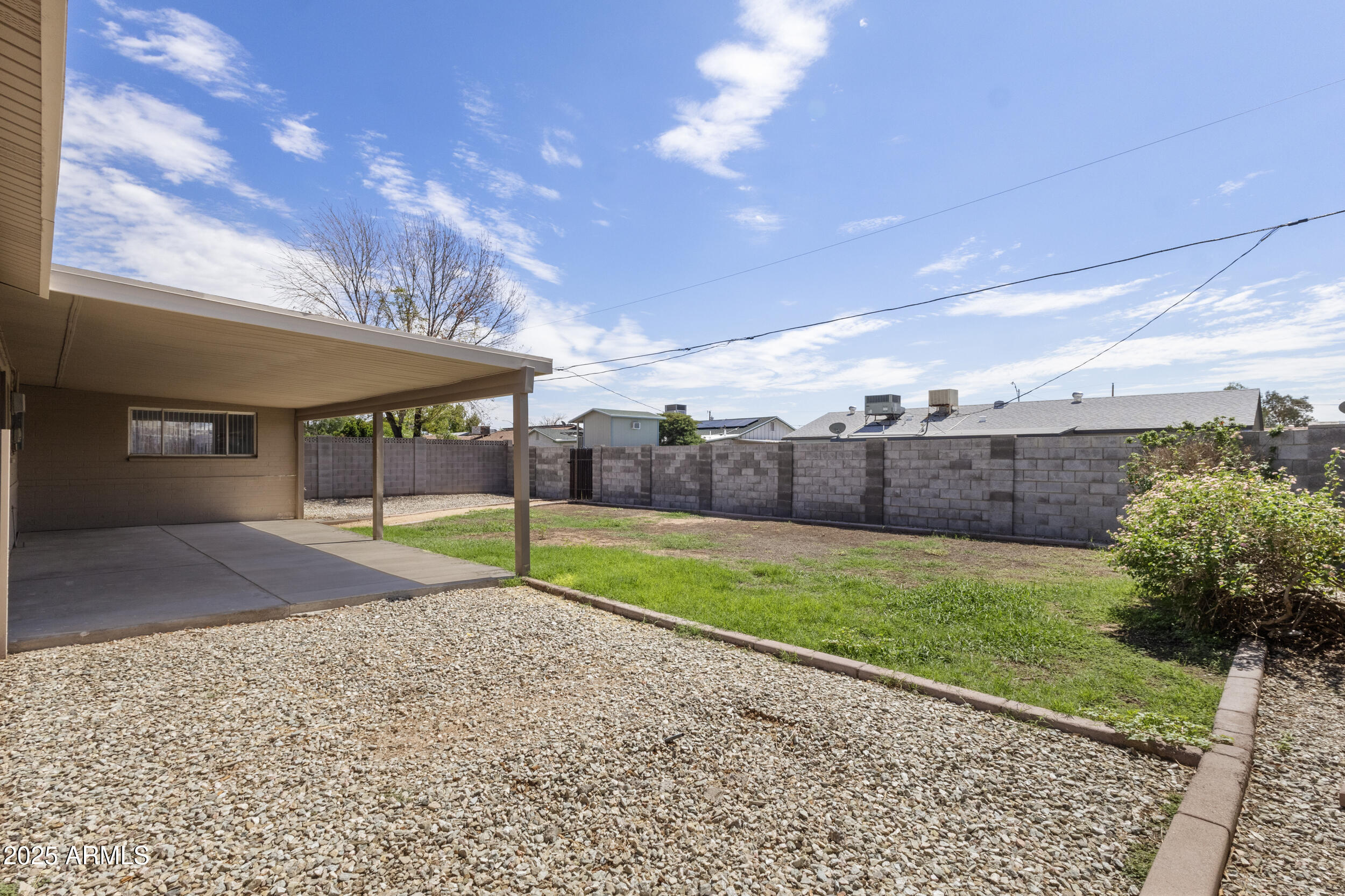 3339 West Shaw Butte Drive Phoenix, AZ 85029 - Photo 13 of 16 img_024