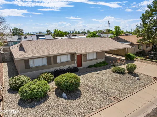 $396,000 | 3339 West Shaw Butte Drive, Phoenix, AZ 85029