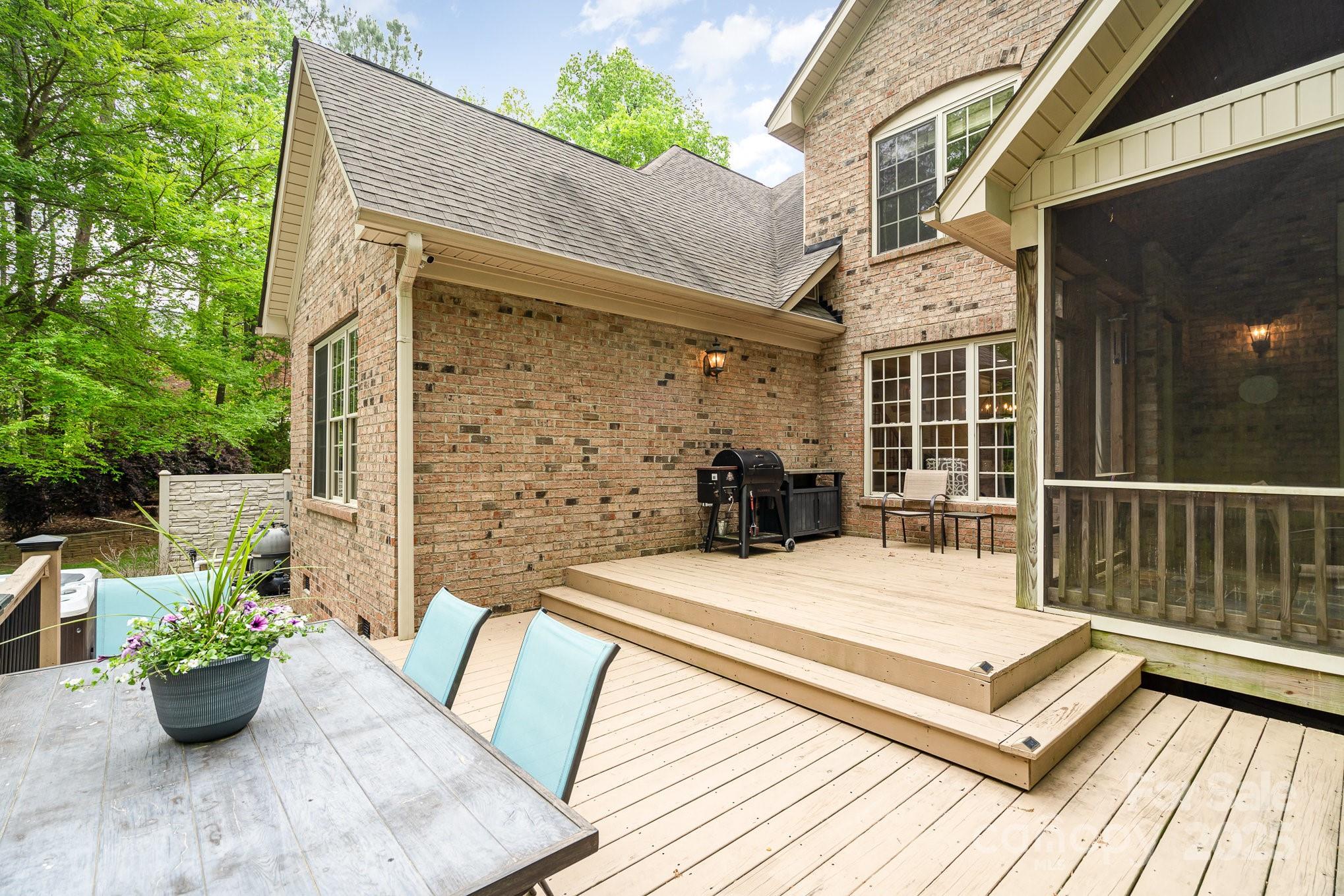 112 Spring Branch Road Fort Mill, SC 29715 - Photo 8 of 43 a view of balcony with small potted plant