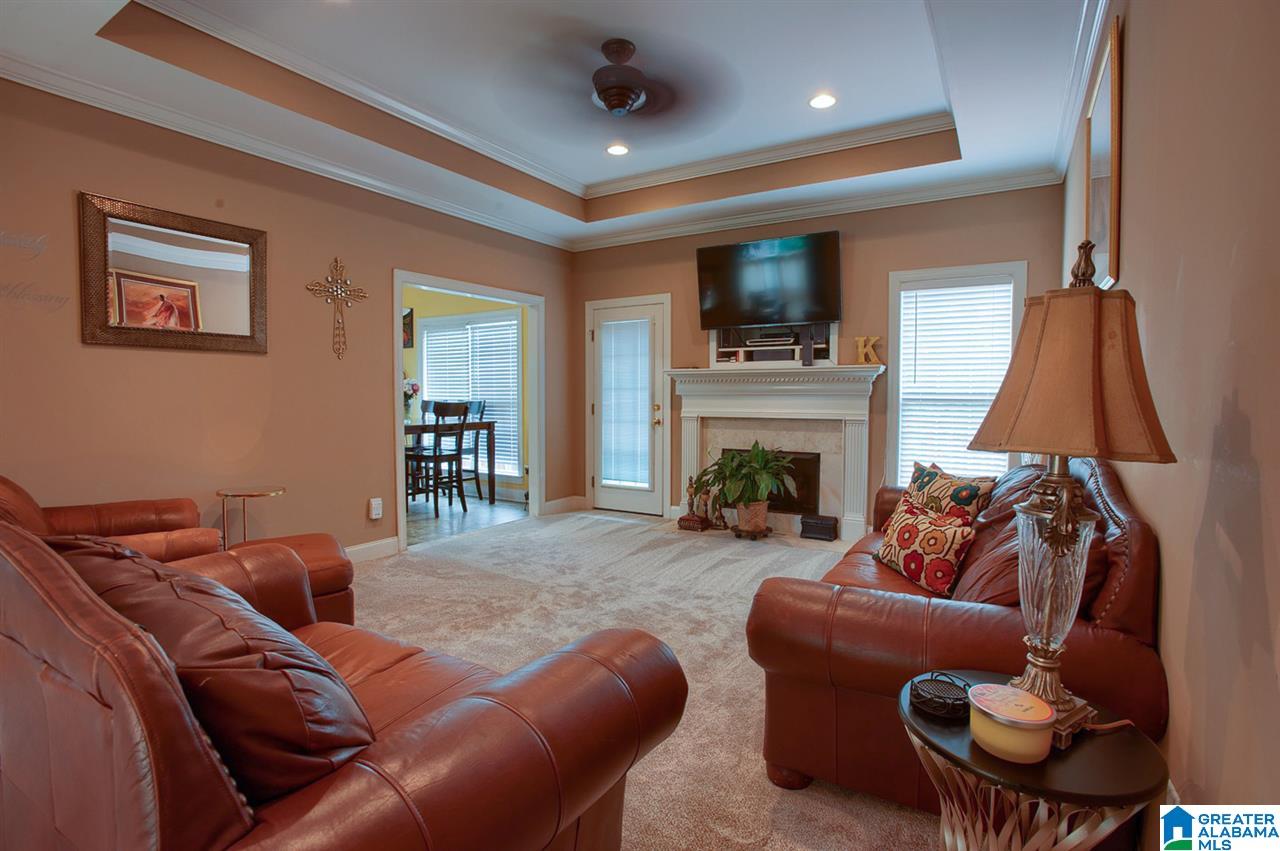 215 Ellington Way Riverside, AL 35135 - Photo 8 of 25