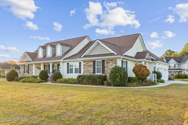 $3,400 | 202 Tidewater Drive, Newport, NC 28570