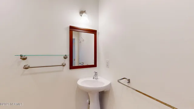 $3,400 | 202 Tidewater Drive, Newport, NC 28570