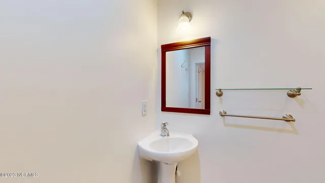 $3,400 | 202 Tidewater Drive, Newport, NC 28570