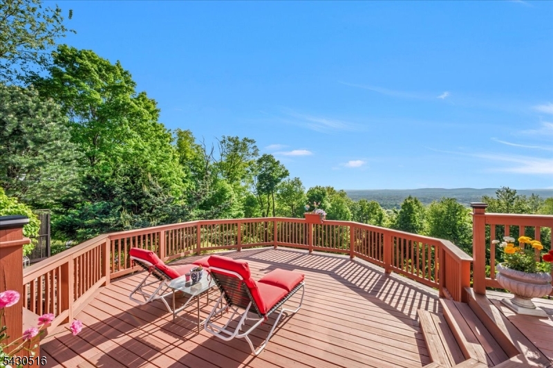 950 Sunset Ridge Bridgewater, NJ 08807 - Photo 20 of 41 a view of balcony with furniture and trees