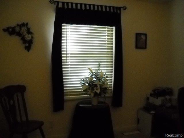 14427 Goutz Road Monroe, MI 48161 - Photo 10 of 24 DSCN0643.jpg