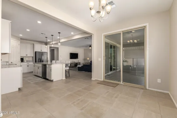 $564,900 | 7732 West Agora Lane, Phoenix, AZ 85043