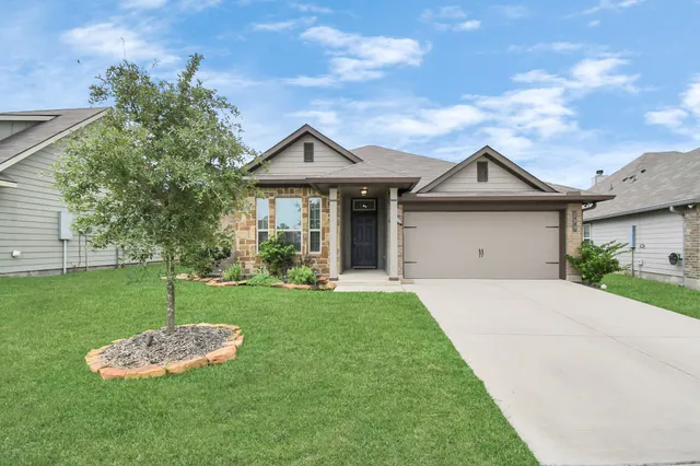 $2,000 | 299 Brock's Lane, Montgomery, TX 77356