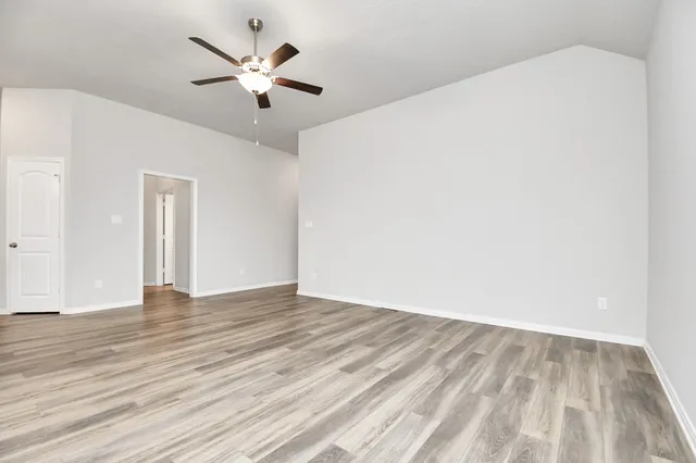 $2,000 | 299 Brock's Lane, Montgomery, TX 77356