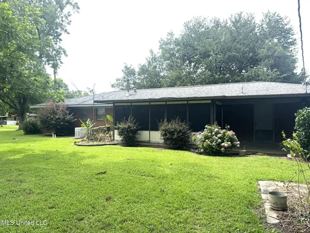 $169,000 | 902 Myrtle Street, Vidalia, LA 71373