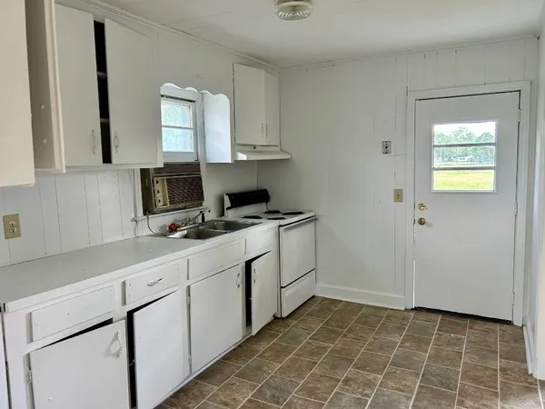 $59,900 | 310 James Court, Marion, SC 29571