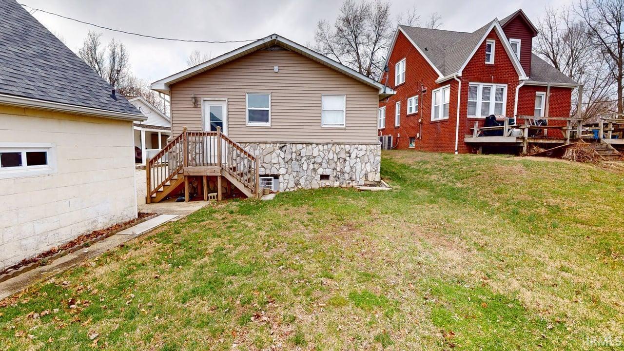 2563 Birk Drive Jasper, IN 47546 - Photo 3 of 20