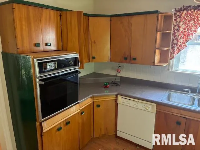 $69,900 | 1290-1296 Day Street, Galesburg, IL 61401