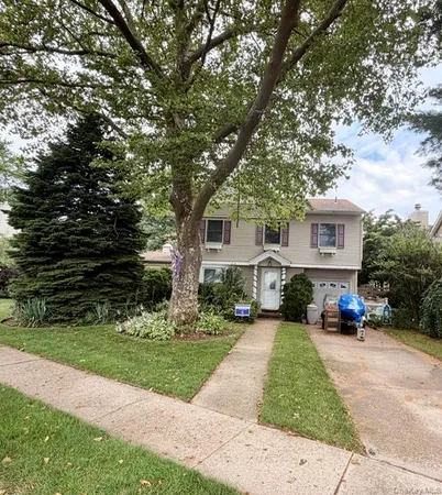 $1,250,000 | 2785 Harvey Avenue, Oceanside, NY 11572