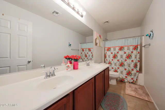 $777,000 | 2759 East Ficus Way, Gilbert, AZ 85298