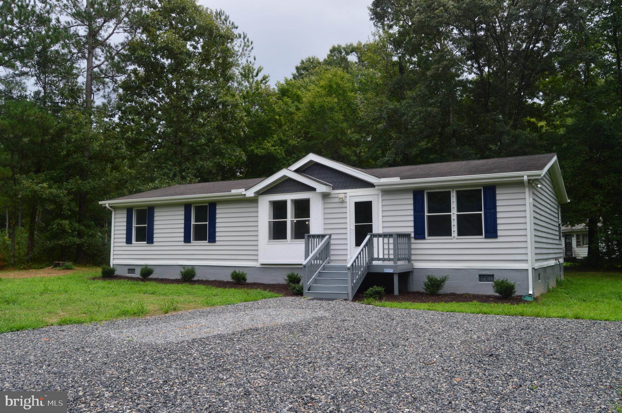 19286 Courtney Road Hanover, VA 23069 - Photo 1 of 23 Front