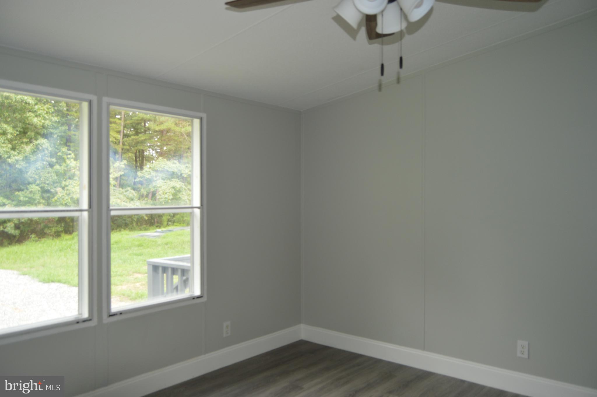 19286 Courtney Road Hanover, VA 23069 - Photo 4 of 23 Natural Light and beautiful floors