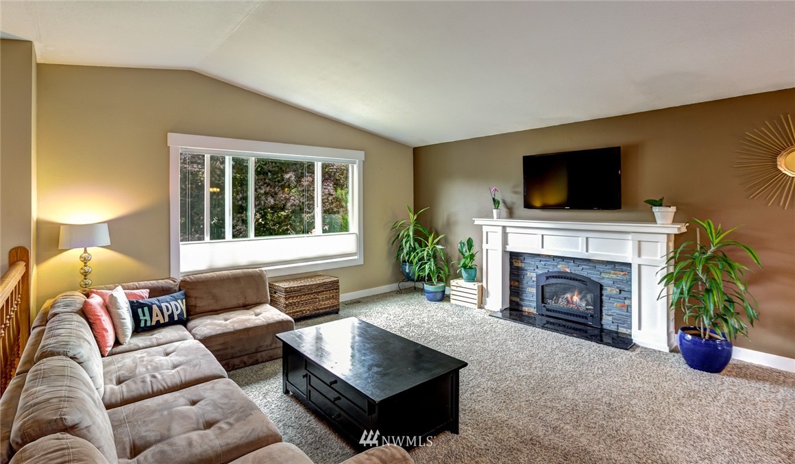 3716 Dana Road Bellingham, WA 98225 - Photo 2 of 23 Gallery Image 2