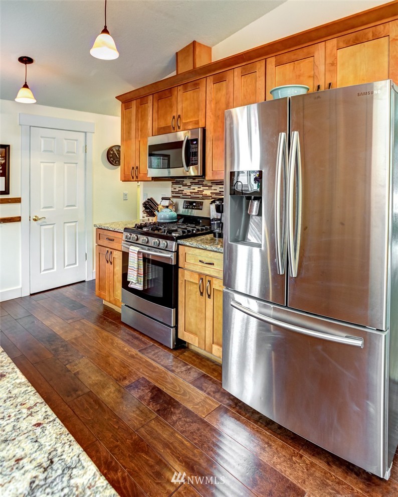 3716 Dana Road Bellingham, WA 98225 - Photo 8 of 23 Gallery Image 8