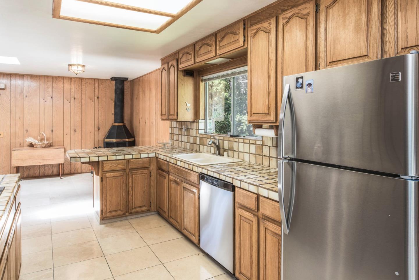 2 Forest Rise Place Monterey, CA 93940 - Photo 14 of 48 Gallery Image 14