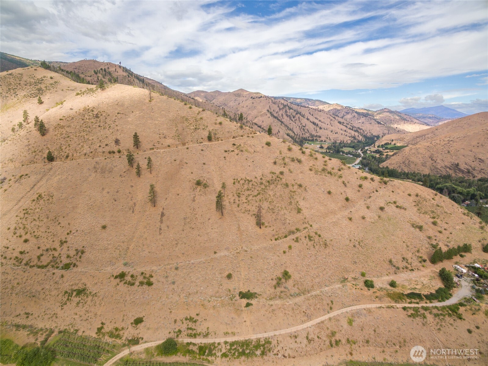 5058 Mills Canyon Road Entiat, WA 98822 - Photo 25 of 25 a view of a dry field