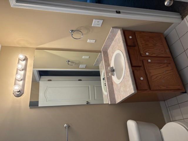 136 St Ann Circle Dallas, GA 30157 - Photo 34 of 44 a utility room with dryer and washer