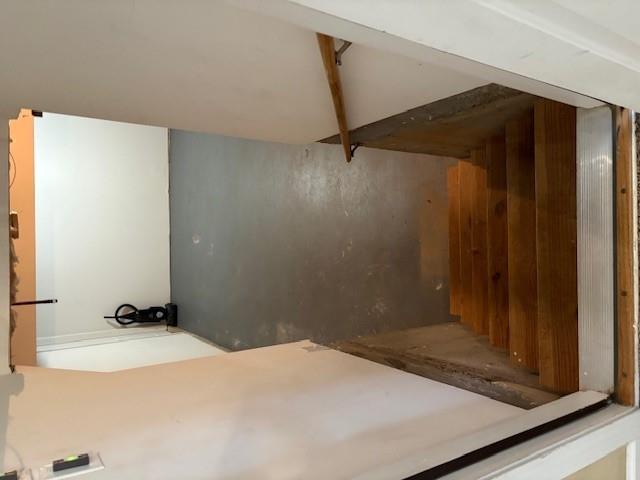 136 St Ann Circle Dallas, GA 30157 - Photo 36 of 44 a bathroom with a sink and a mirror