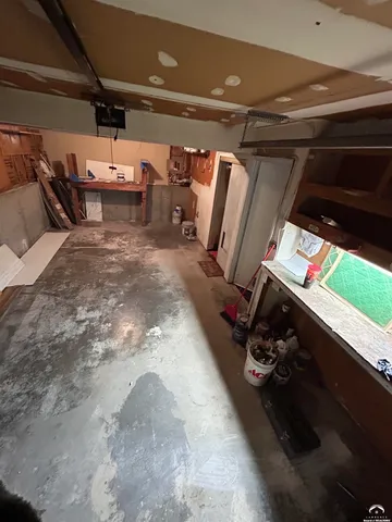 $292,000 | 2725 Ponderosa Drive, Lawrence, KS 66046