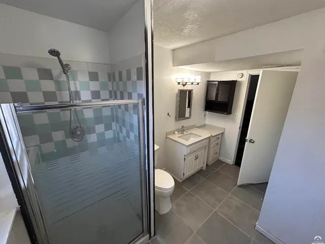 $292,000 | 2725 Ponderosa Drive, Lawrence, KS 66046