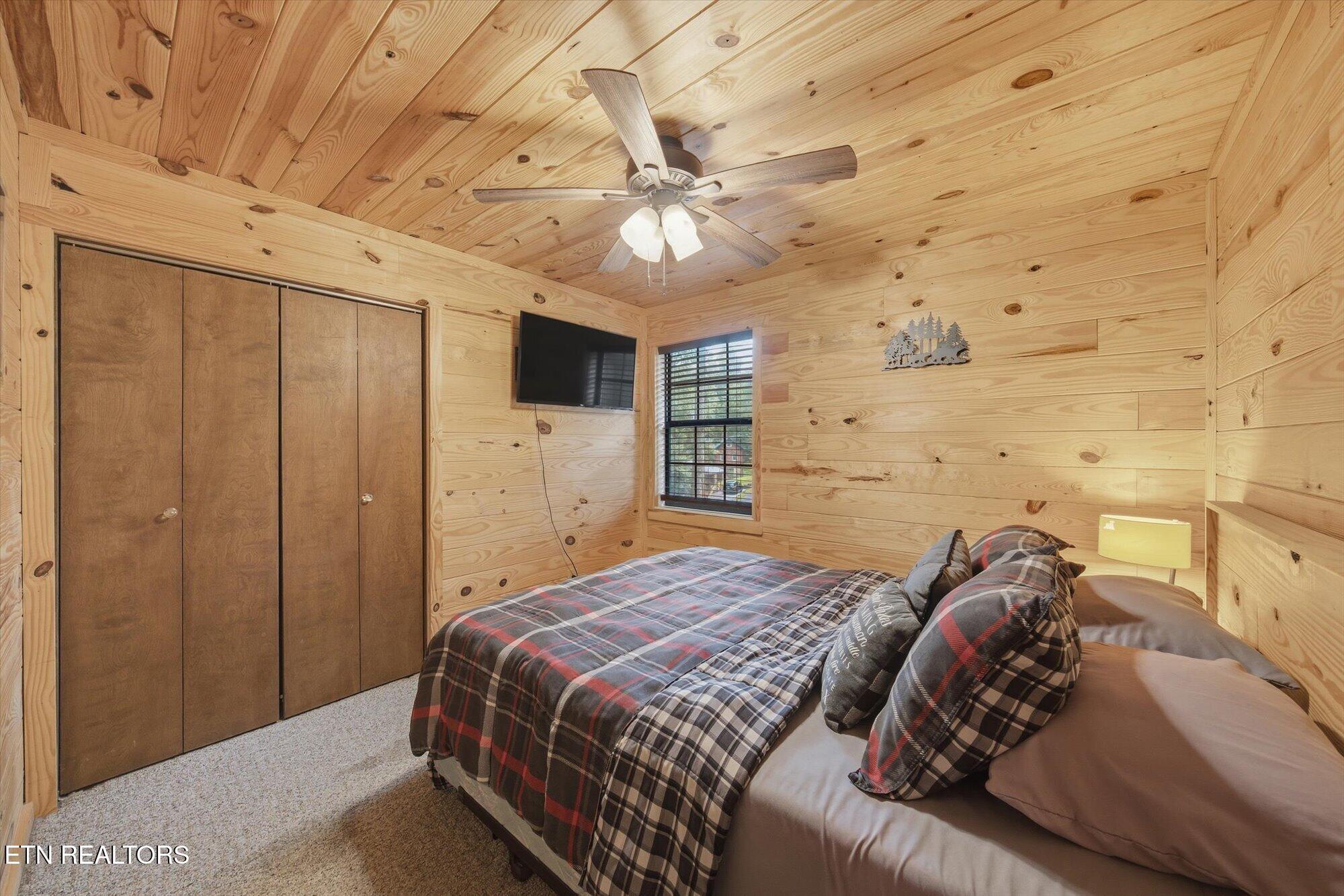 759 Ridgefield Drive Sevierville, TN 37876 - Photo 24 of 33 27-759-Ridgefield-Dr-Sevierville-TN-27