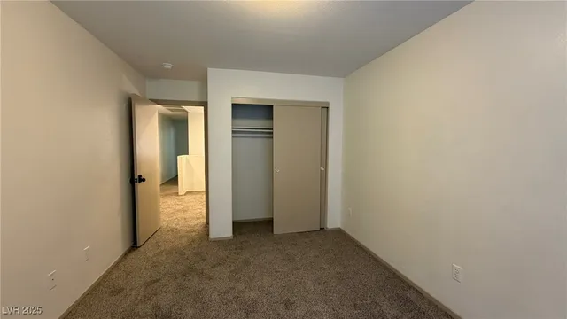 $2,050 | 9243 Sterling Hill Avenue, Las Vegas, NV 89148